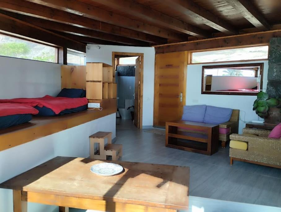 360 View To Ocean And Cliffs Apartment Famara Exterior photo