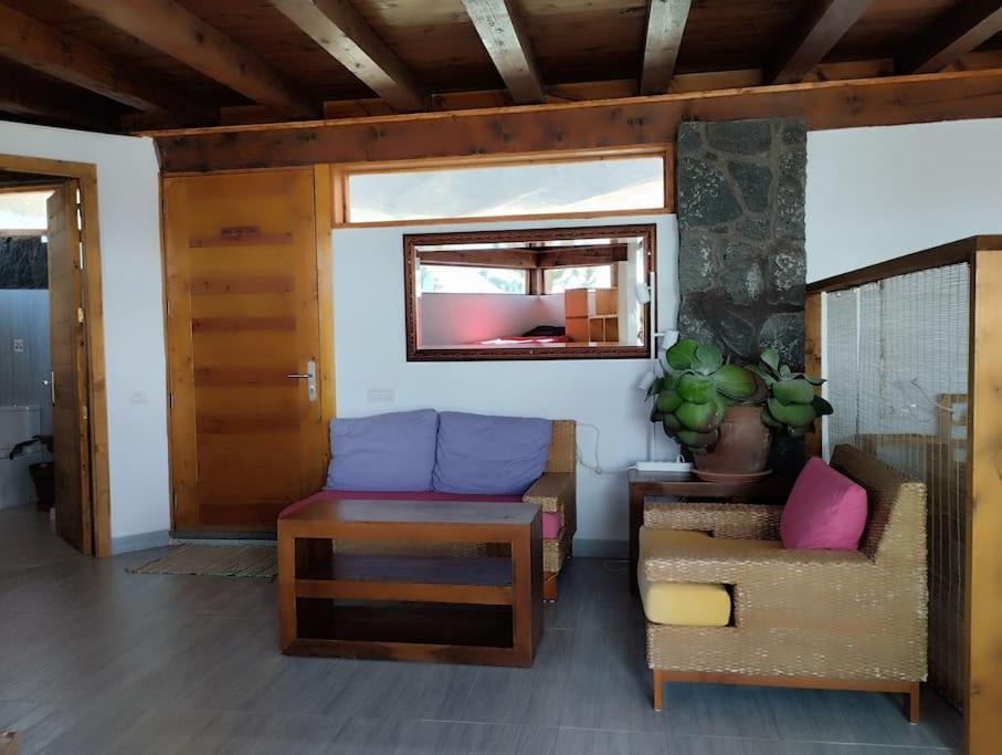 360 View To Ocean And Cliffs Apartment Famara Exterior photo